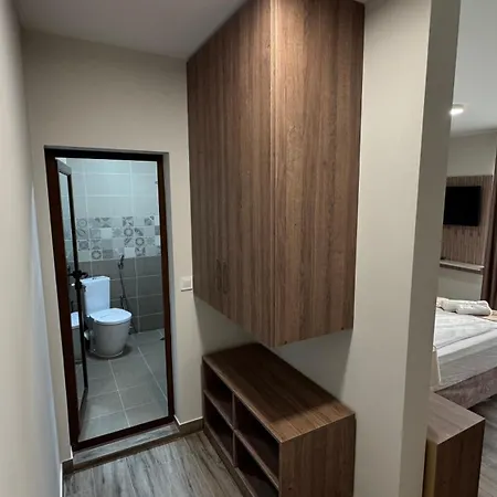 ханай Hotel Novi Pazar